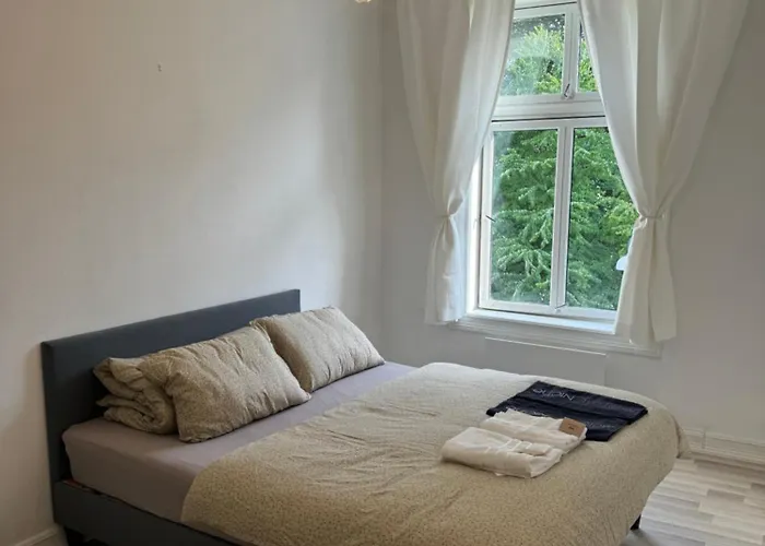 Room In The City Center!